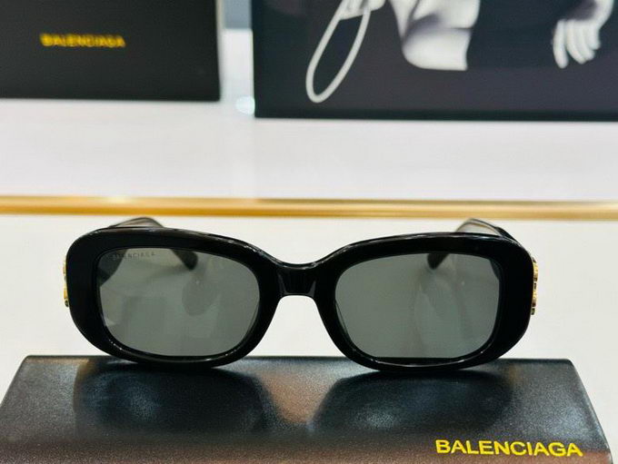 Balenciaga Sunglasses ID:20240703-48